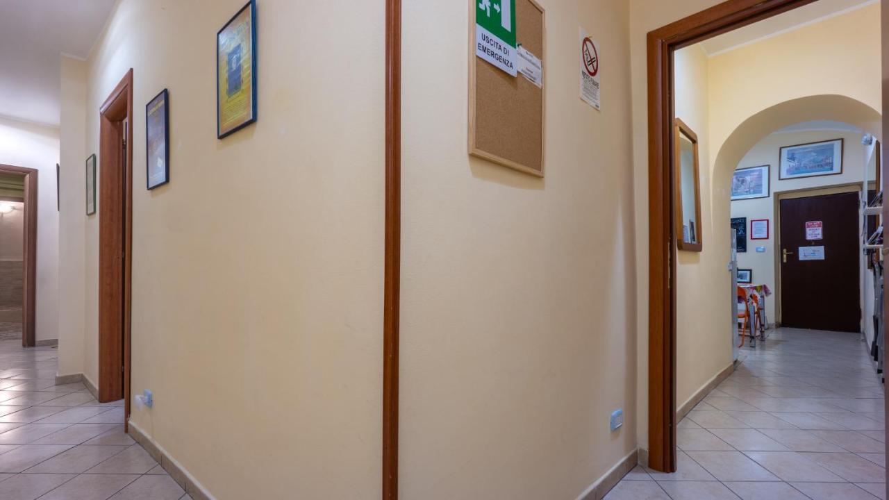 Domenichino Guesthouse Roma Ngoại thất bức ảnh